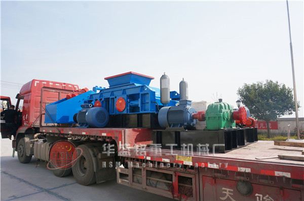 對(duì)輥制砂一體機(jī)