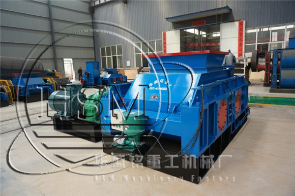 風(fēng)化巖破碎機